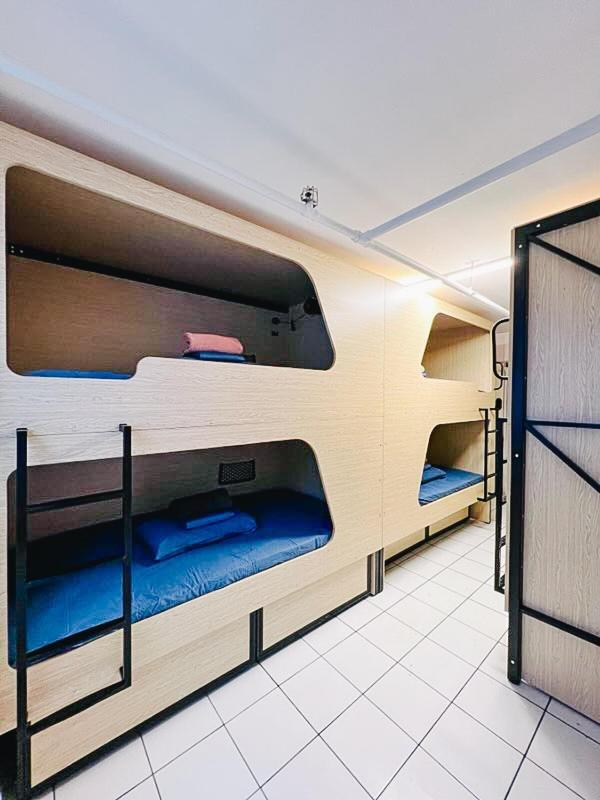 The Espy Hostel Кернс Екстериор снимка